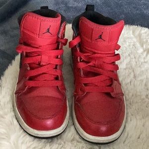 Jordan Retro 1 Mid PS
